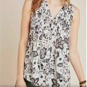 Anthropologie Maeve Bailee Pleated top White & Black Floral - X-Small